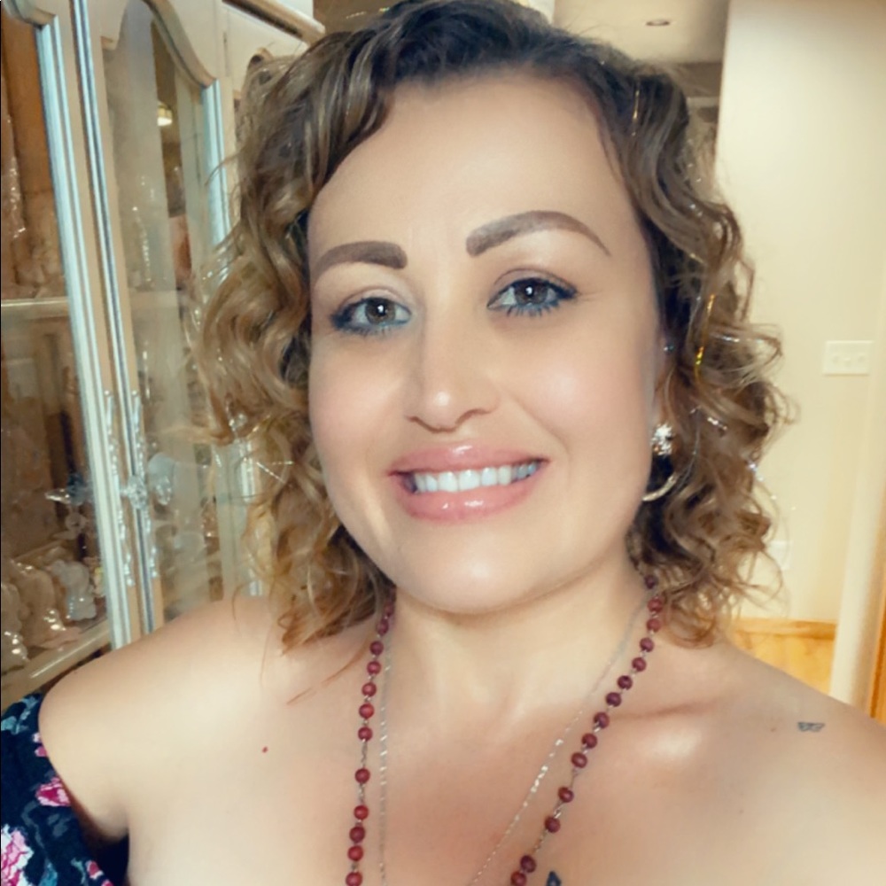 Meet your Posher, Liliana